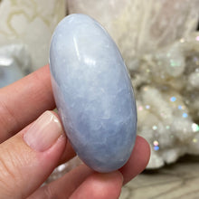 Load image into Gallery viewer, Blue Calcite Palm Stone #19