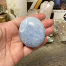 Load image into Gallery viewer, Blue Calcite Palm Stone #19
