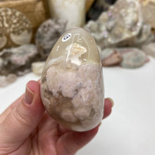 将图像加载到图库查看器中,Flower Agate Palm Stone #13