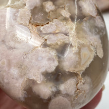 将图像加载到图库查看器中,Flower Agate Palm Stone #13