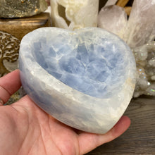 Load image into Gallery viewer, Blue Calcite Heart Bowl