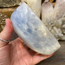 Load image into Gallery viewer, Blue Calcite Heart Bowl