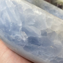 Load image into Gallery viewer, Blue Calcite Heart Bowl
