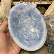 Load image into Gallery viewer, Blue Calcite Oval Bowl #01