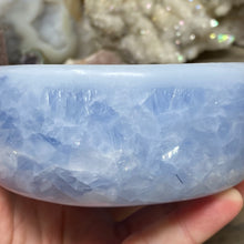 Load image into Gallery viewer, Blue Calcite Oval Bowl #01