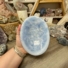 Load image into Gallery viewer, Blue Calcite Oval Bowl #01