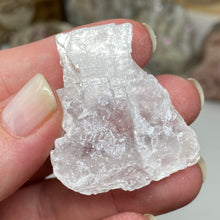 Chargez l'image dans la visionneuse de la galerie, Selenite Rough Set #12