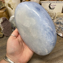 Load image into Gallery viewer, Blue Calcite Oval Bowl #02