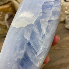 Load image into Gallery viewer, Blue Calcite Oval Bowl #02