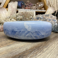 Load image into Gallery viewer, Blue Calcite Oval Bowl #02