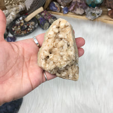 Chargez l'image dans la visionneuse de la galerie, Stilbite Cluster #1