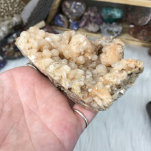 将图像加载到图库查看器中,Stilbite Cluster #2