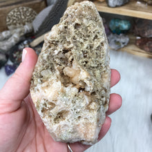 将图像加载到图库查看器中,Stilbite Cluster #2