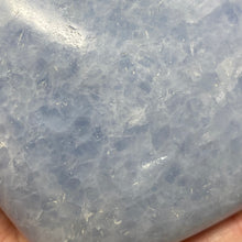 Bild in Galerie-Viewer laden, Blue Calcite Large Heart