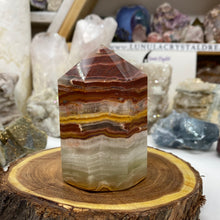 Bild in Galerie-Viewer laden, Green Onyx Extra Quality Octagonal Tower #03