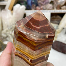 Bild in Galerie-Viewer laden, Green Onyx Extra Quality Octagonal Tower #03