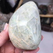 Bild in Galerie-Viewer laden, Garnierite Freeform #03
