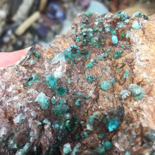 将图像加载到图库查看器中,Rosasite Cluster #7