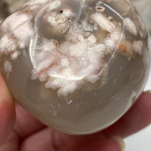 将图像加载到图库查看器中,Flower Agate Palm Stone #28