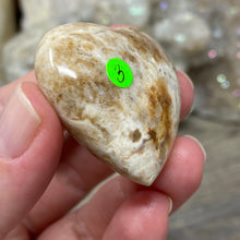 Bild in Galerie-Viewer laden, Brown Opal Heart #03