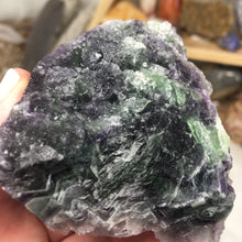 Chargez l'image dans la visionneuse de la galerie, Fluorite Cube Specimen #2