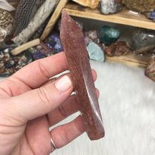 Bild in Galerie-Viewer laden, Strawberry Quartz Pipe