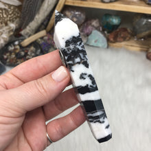Bild in Galerie-Viewer laden, Zebra Jasper Pipe #02