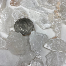 Chargez l'image dans la visionneuse de la galerie, Selenite Rough Set #37