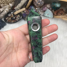 Bild in Galerie-Viewer laden, Zoisite Pipe