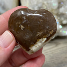 Bild in Galerie-Viewer laden, Brown Opal Heart #11