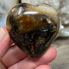 Bild in Galerie-Viewer laden, Brown Opal Heart #17