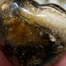 Bild in Galerie-Viewer laden, Brown Opal Heart #17