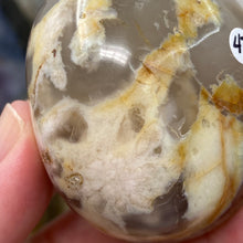 将图像加载到图库查看器中,Flower Agate Palm Stone #47