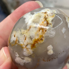 将图像加载到图库查看器中,Flower Agate Palm Stone #47