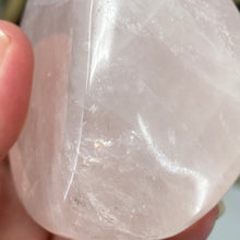 Bild in Galerie-Viewer laden, Rose Quartz Freeform