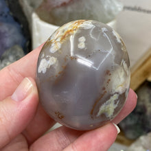 将图像加载到图库查看器中,Flower Agate Palm Stone #47