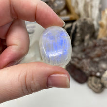 Load image into Gallery viewer, Rainbow Moonstone Cabochon #12 AAA Grade