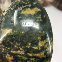 Bild in Galerie-Viewer laden, Ocean Jasper Freeform