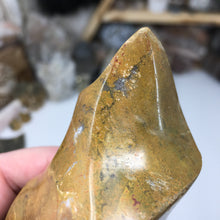 Bild in Galerie-Viewer laden, Ocean Jasper Flame