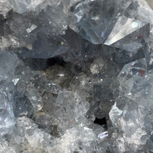 Bild in Galerie-Viewer laden, Celestite Rough Cluster #80