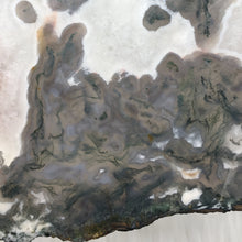 Chargez l'image dans la visionneuse de la galerie, <transcy>Agate mousse verte brute non polie</transcy>