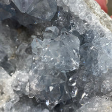Bild in Galerie-Viewer laden, Celestite Rough Cluster #80