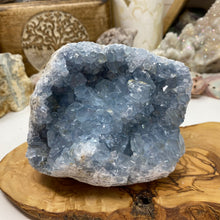 Bild in Galerie-Viewer laden, Celestite Rough Cluster #84