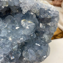 Bild in Galerie-Viewer laden, Celestite Rough Cluster #84