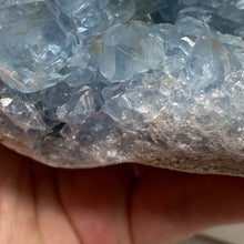 Bild in Galerie-Viewer laden, Celestite Rough Cluster #84
