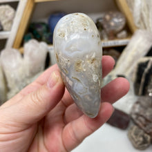 Chargez l'image dans la visionneuse de la galerie, Plume Agate Heart #02