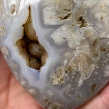 Chargez l'image dans la visionneuse de la galerie, Plume Agate Heart #02