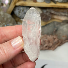 Load image into Gallery viewer, Quartz Laser Point #19