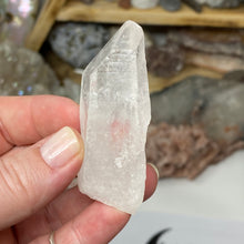 Load image into Gallery viewer, Quartz Laser Point #19