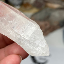Load image into Gallery viewer, Quartz Laser Point #19